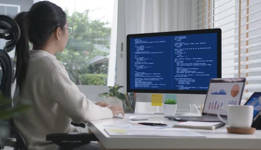 吉木萨尔县企业数字化解决方案:机器学习赋能商业模式升级的核心路径